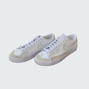 Nike Blazer Low ‘77 Women’s Shoes Size US 7.5